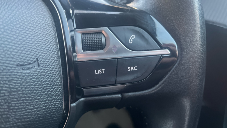 Peugeot 208 1.2 PureTech 100 Allure Premium 5dr Petrol Hatchback